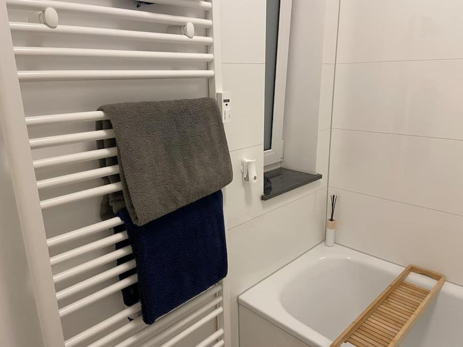 Apartment With Balcony 科隆 外观 照片